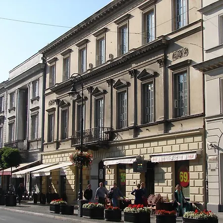 New World St And Private Hostel *