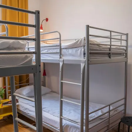 Hostel New World St Hostel