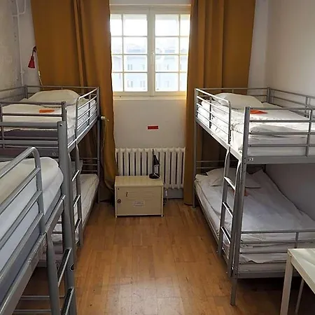 New World St Hostel