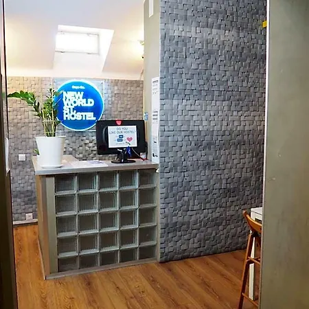New World St Hostel
