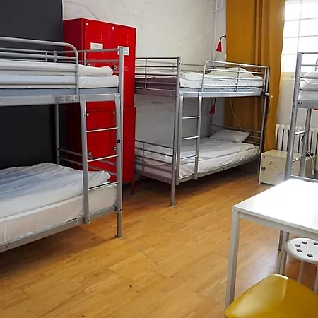 New World St Hostel