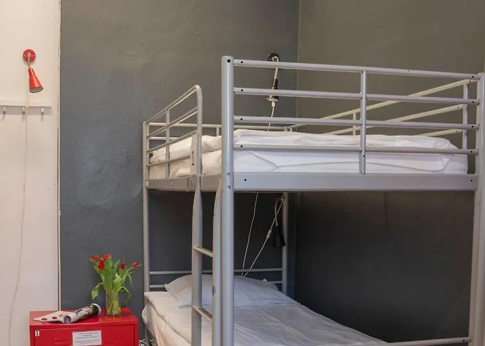 Hostel New World St Hostel&private