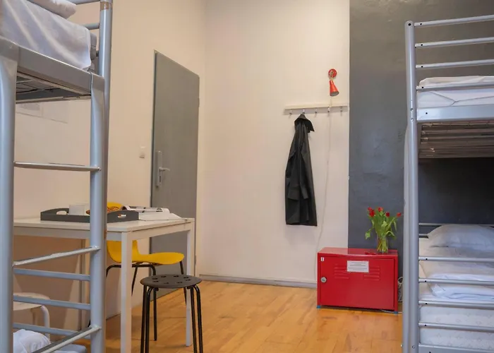 New World St Hostel&private Hostel