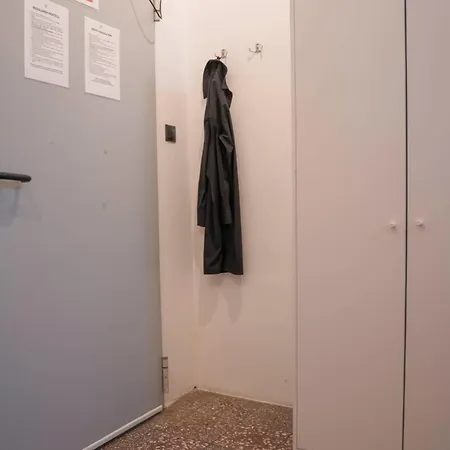 New World St Hostel&private Warschau